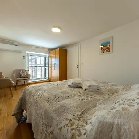 Casa vacanze Whispering Views House Old Town