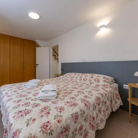 Whispering Views House Old Town Casa vacanze