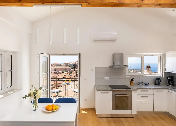 Vakantiehuis Whispering Views House Old Town