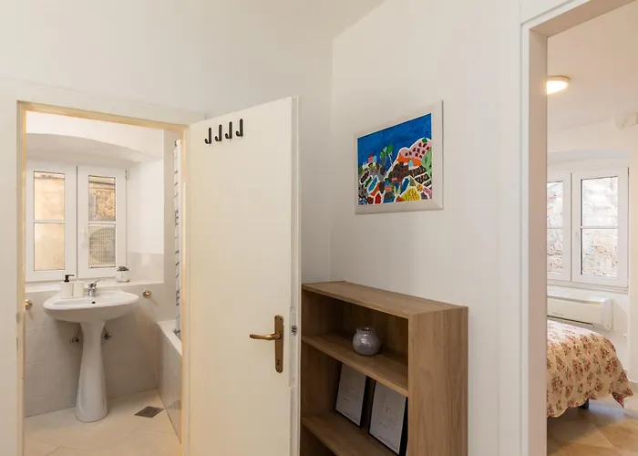 Whispering Views House Old Town Vakantiehuis *